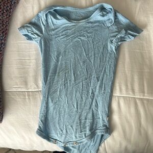 Kyte Baby short sleeve bodysuit